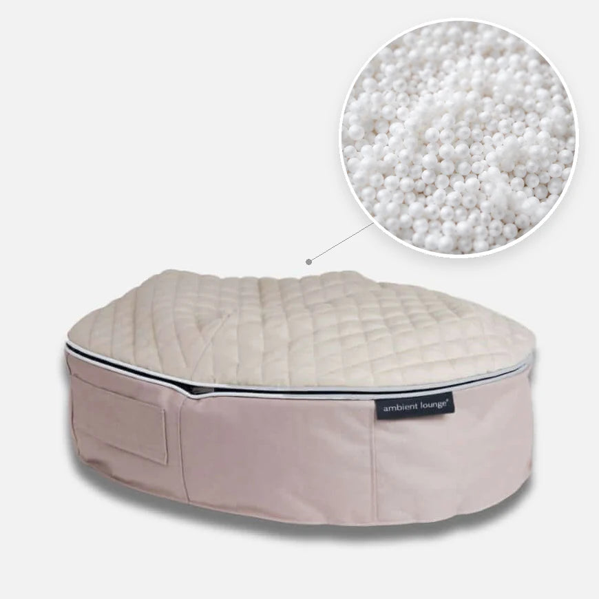 Hundeseng Sandstorm Thermo Quilt Beige S med detalj av perlefyll i sirkel