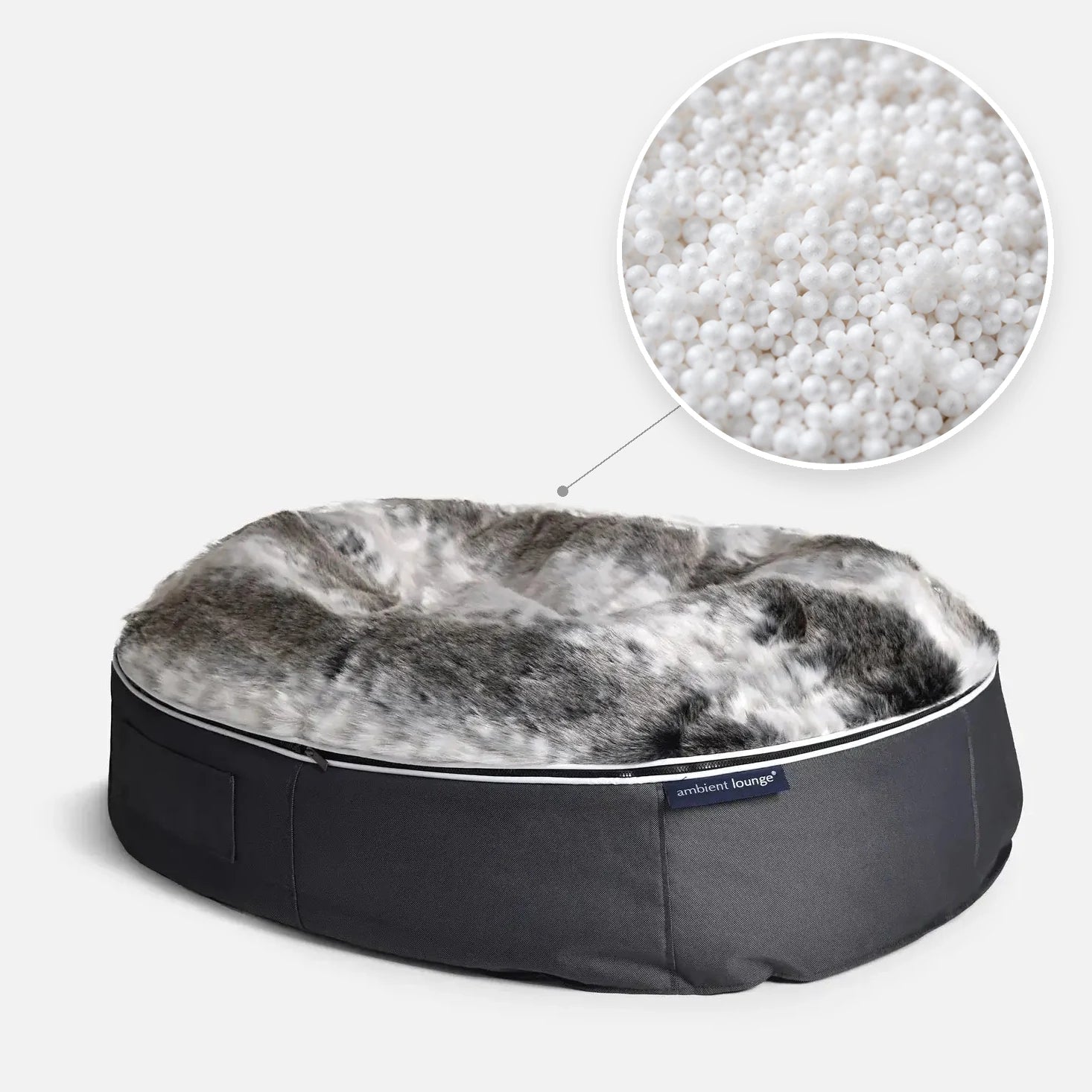 Hundeseng Supernova Wild Animal L med detalj av perlefyll i sirkel